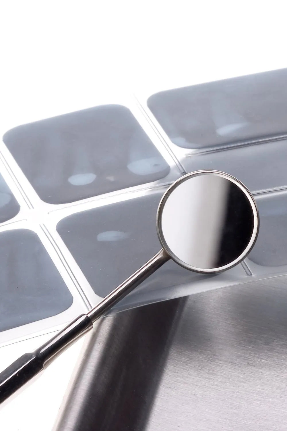 small x-ray and small examination mirror